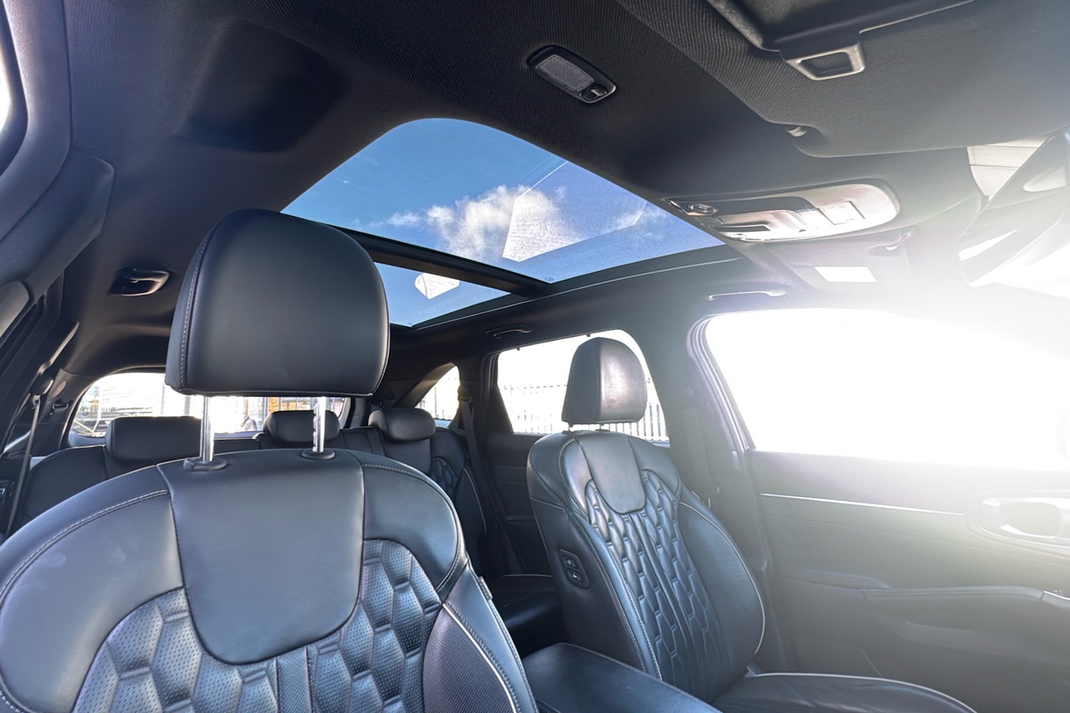 Used Kia Sorento 2022 for sale - 76346698: Photo 31