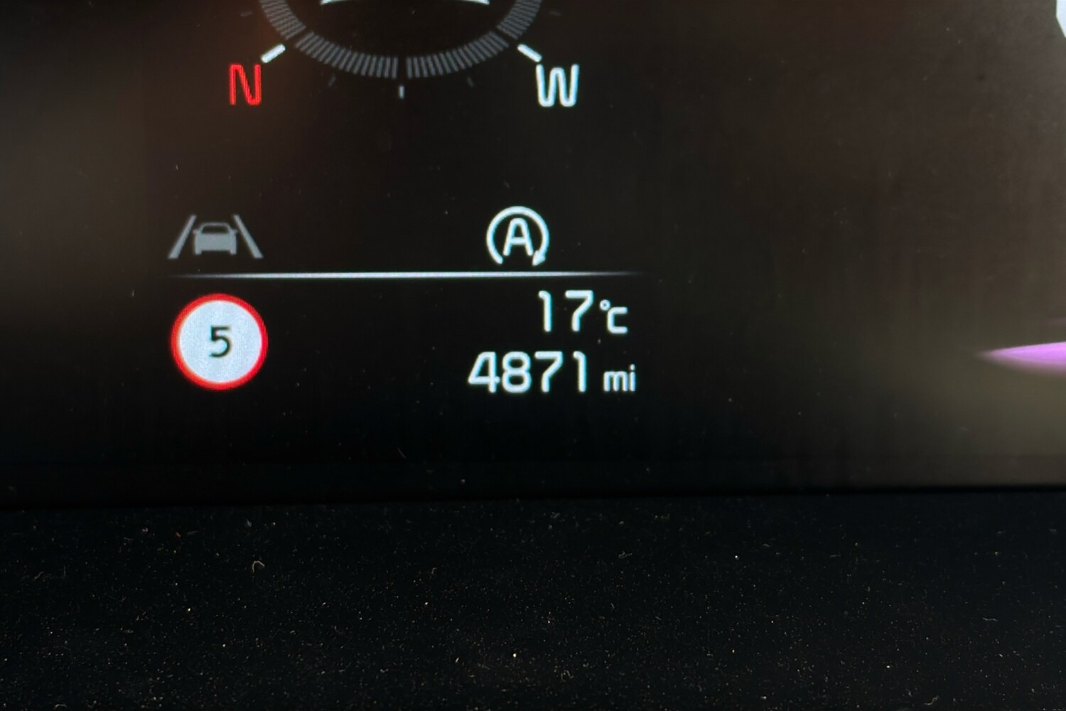 Used Kia Stonic 2024 for sale - 76390860: Photo 15