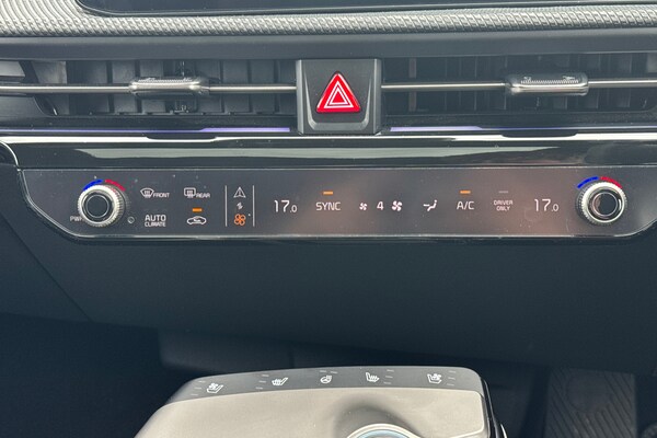 Used Kia EV6 2024 for sale - 76133539: Photo 16