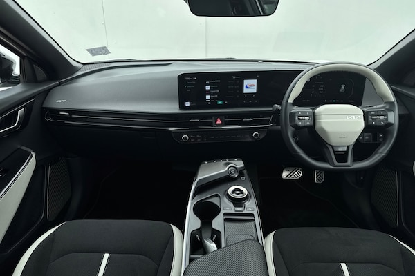 Used Kia EV6 2024 for sale - 76133539: Photo 9