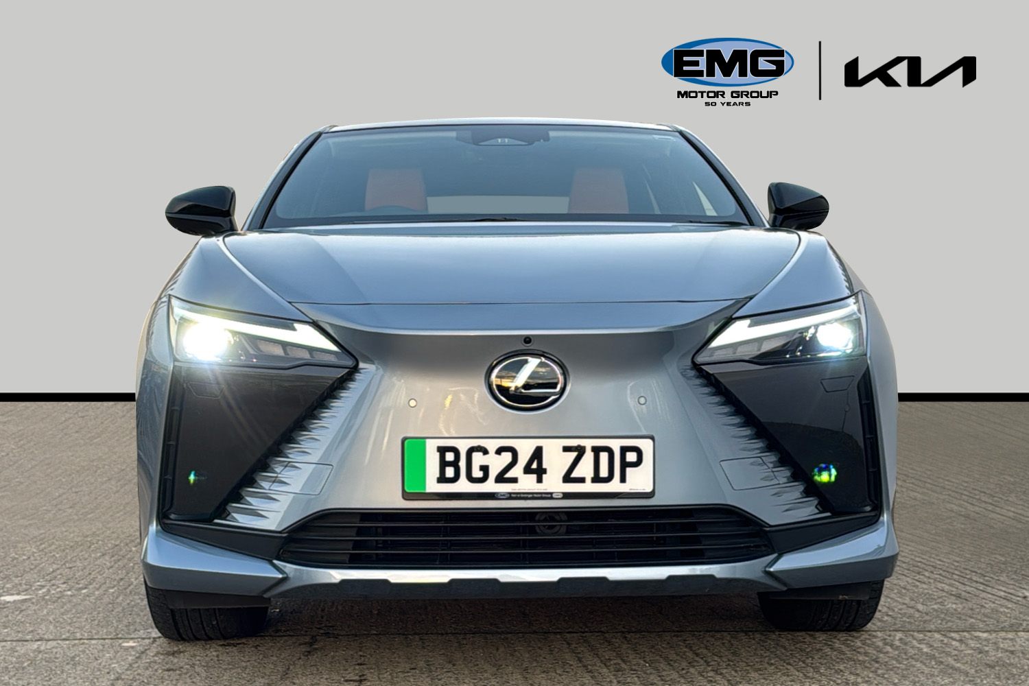 Used Lexus RZ 2024 for sale - 76705389: Photo 2