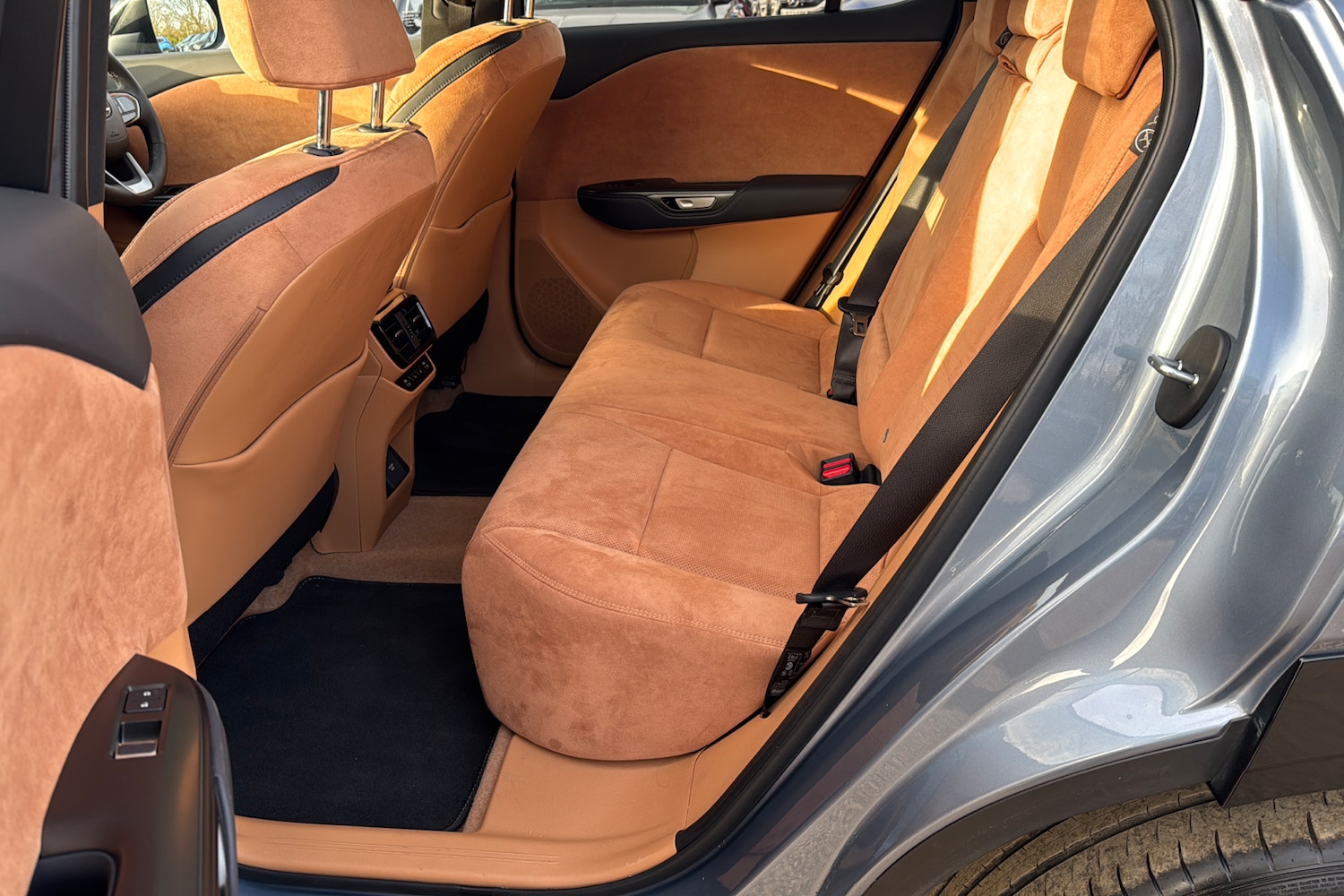 Used Lexus RZ 2024 for sale - 76705389: Photo 42