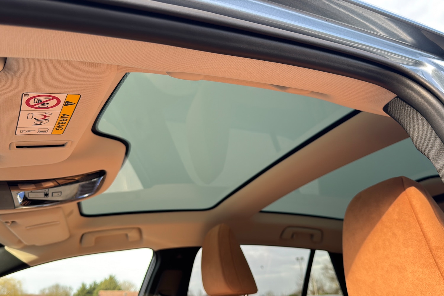 Used Lexus RZ 2024 for sale - 76705389: Photo 47