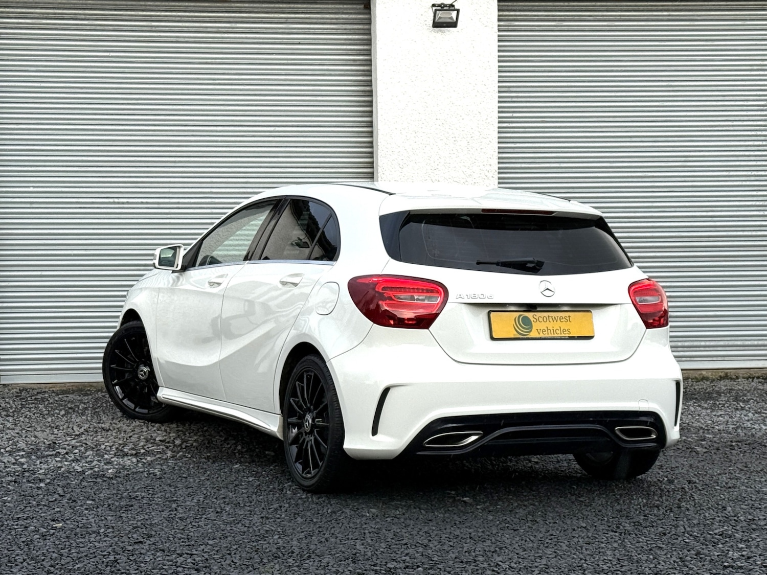 Used Mercedes-Benz A-Class 2017 for sale - 76736303: Photo 9