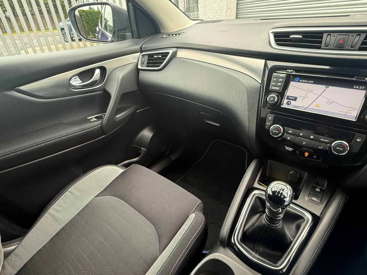 Used Nissan Qashqai 2017 for sale - 77676436: Photo 13