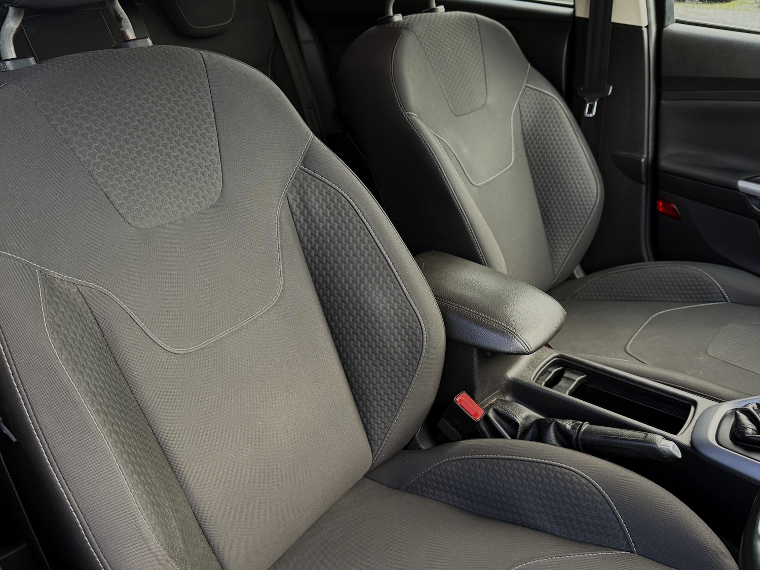 Used Ford Focus 2015 for sale - 76736731: Photo 11