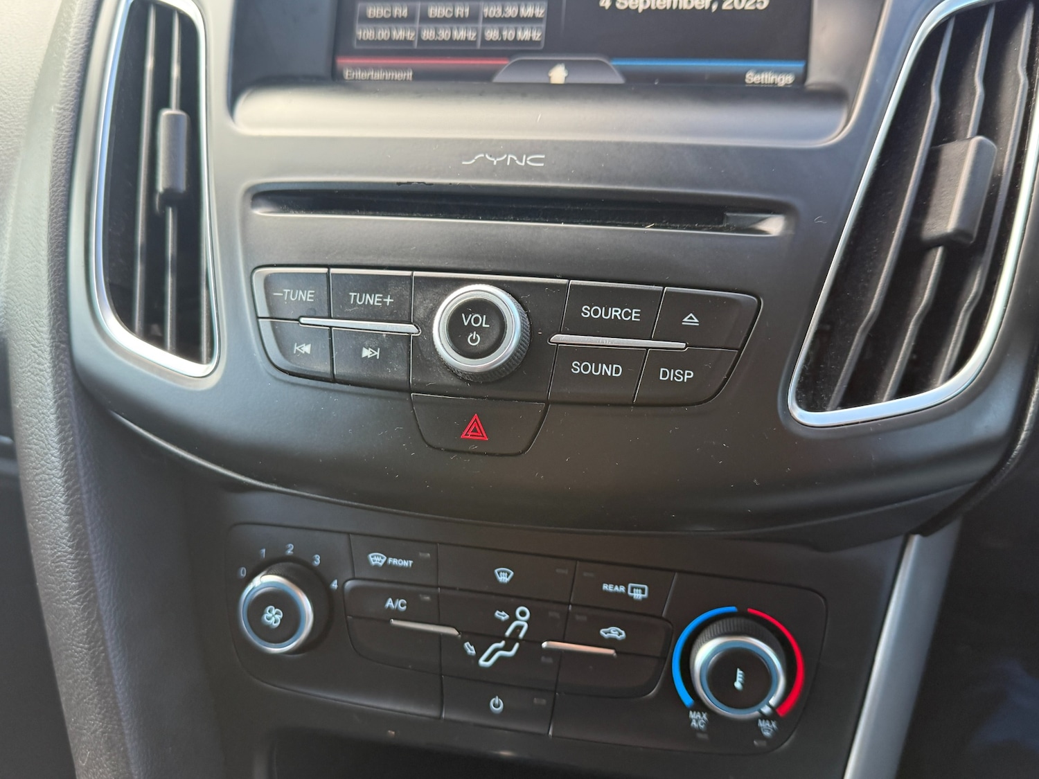 Used Ford Focus 2015 for sale - 76736731: Photo 14