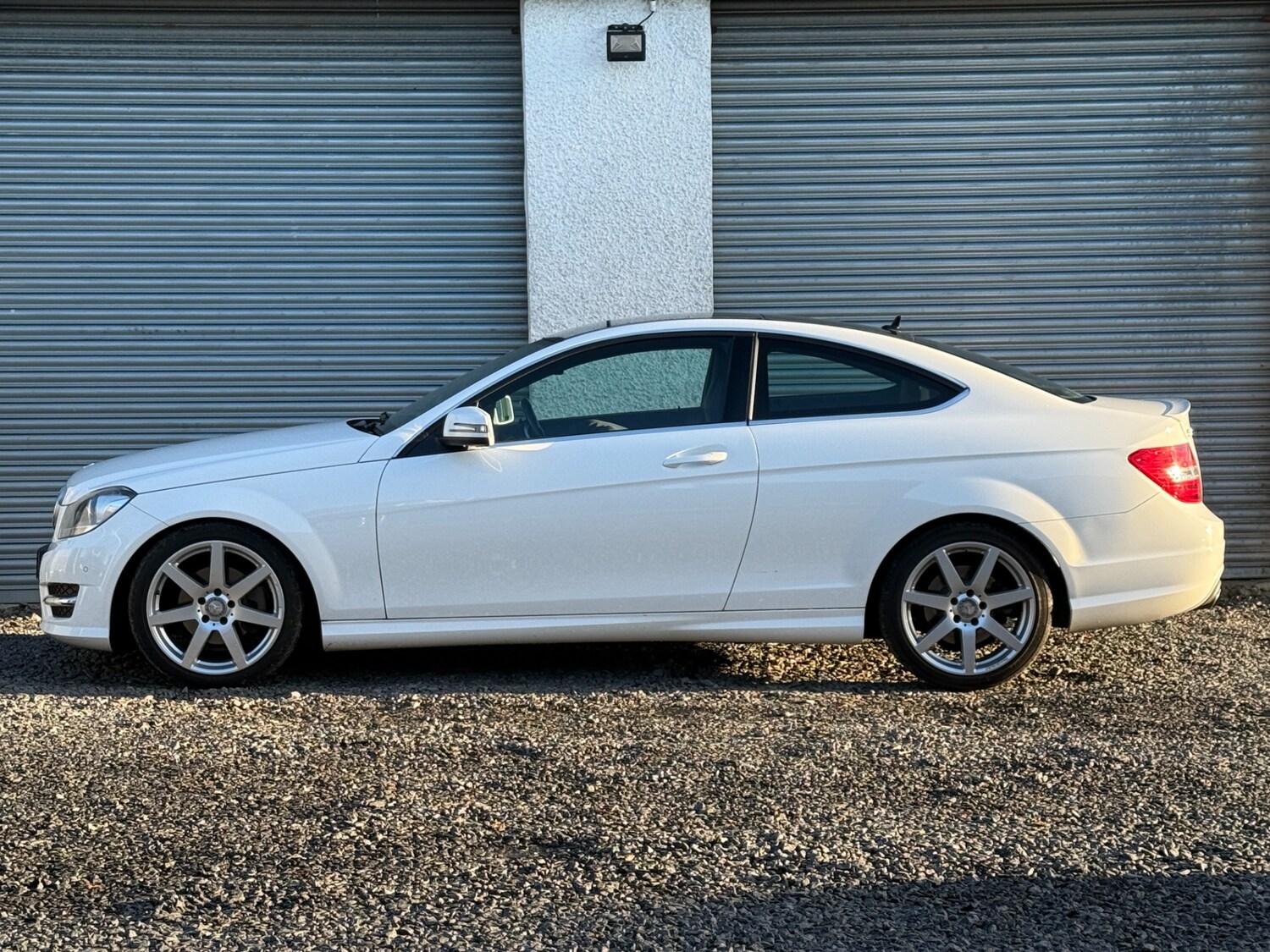 Used Mercedes-Benz C Class 2015 for sale - 76734617: Photo 9