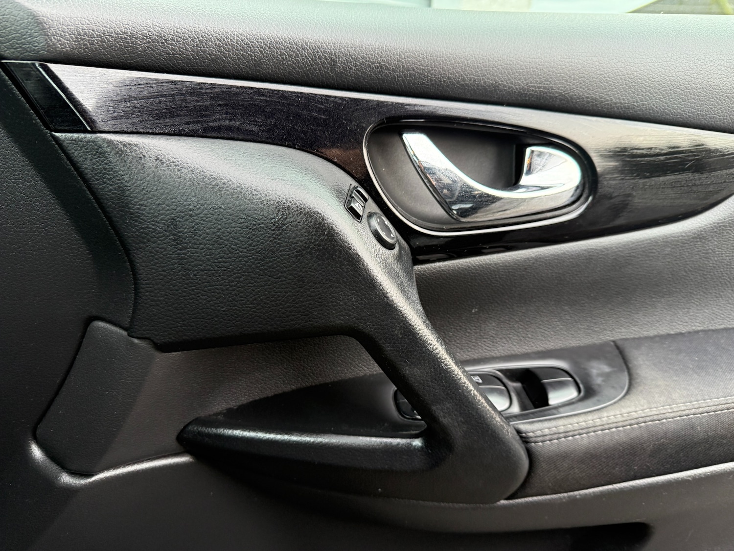 Used Nissan Qashqai 2014 for sale - 76737980: Photo 16