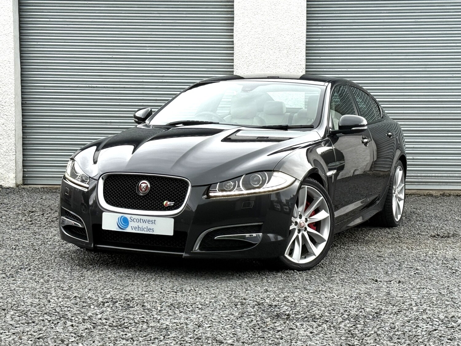 Used Jaguar XF 2015 for sale - 76736119: Photo 7