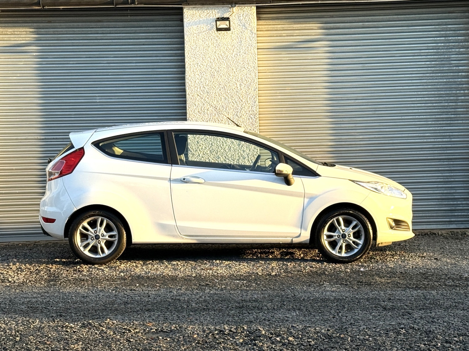 Used Ford Fiesta 2017 for sale - 76734888: Photo 3