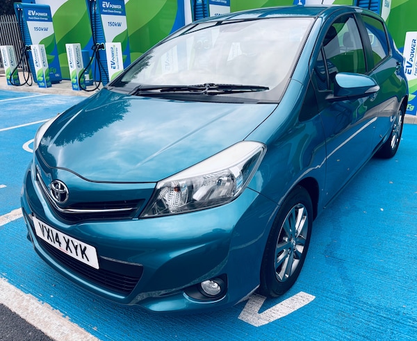 Used Toyota Yaris 2014 for sale - 76224951: Photo 1