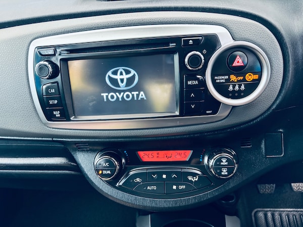 Used Toyota Yaris 2014 for sale - 76224951: Photo 26