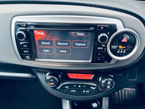 Used Toyota Yaris 2014 for sale - 76224951: Photo 29