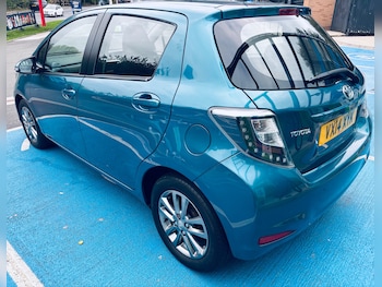 Used Toyota Yaris 2014 for sale - 76224951: Photo 3