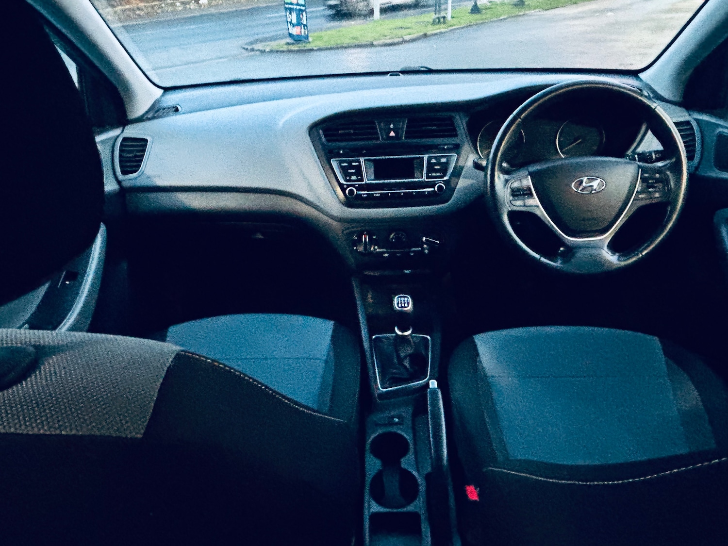 Used Hyundai i20 2017 for sale - 76748521: Photo 13