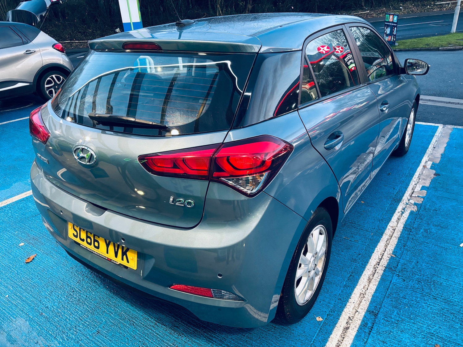 Used Hyundai i20 2017 for sale - 76748521: Photo 24