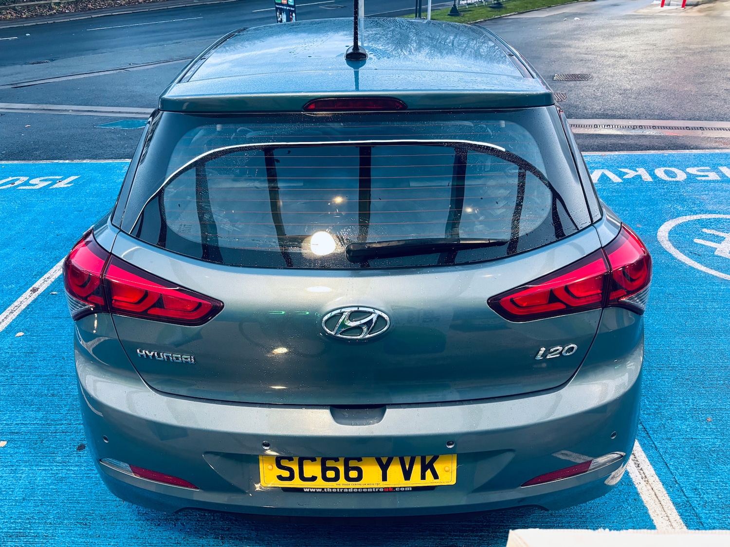 Used Hyundai i20 2017 for sale - 76748521: Photo 5