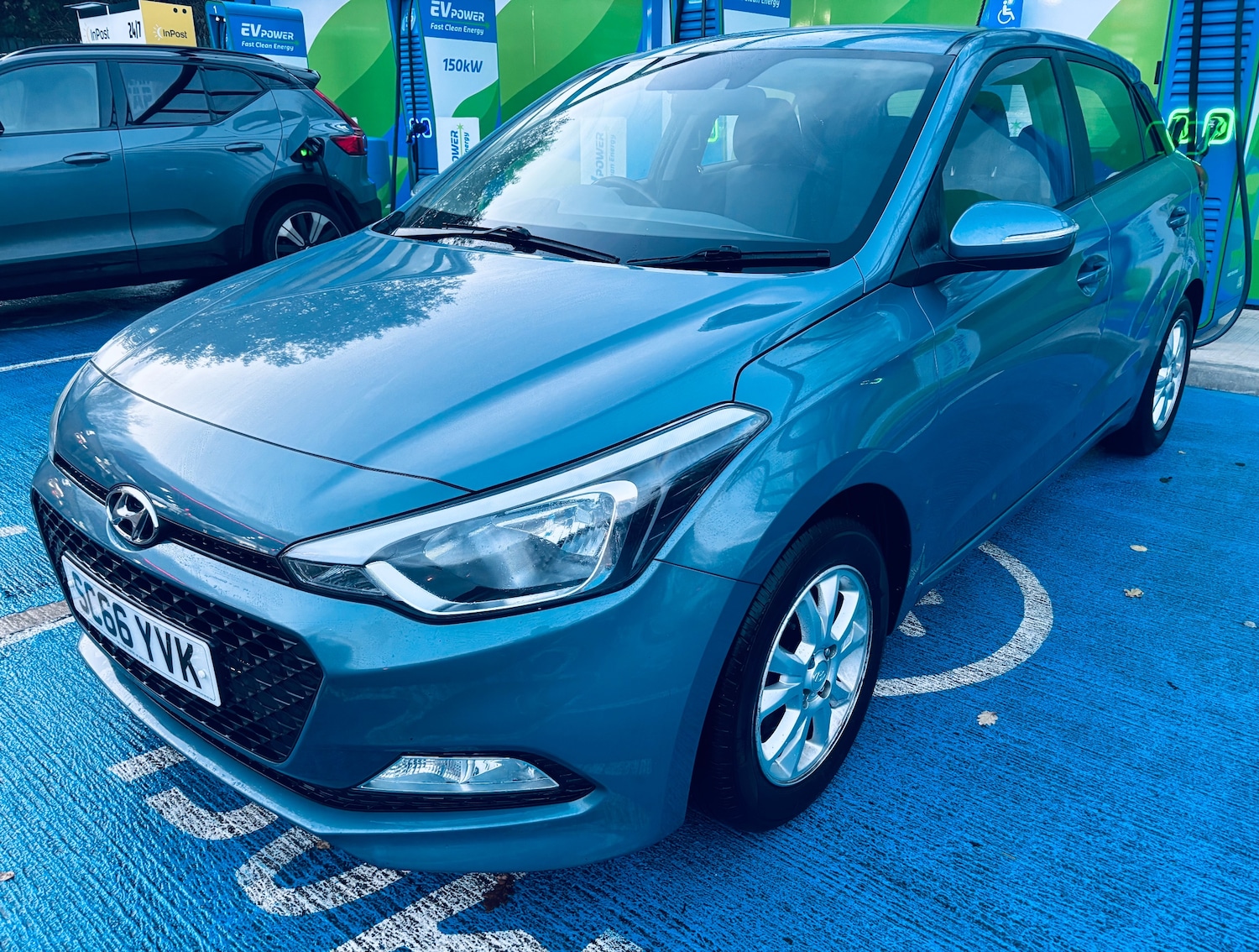 Used Hyundai i20 2017 for sale - 76748521: Photo 8