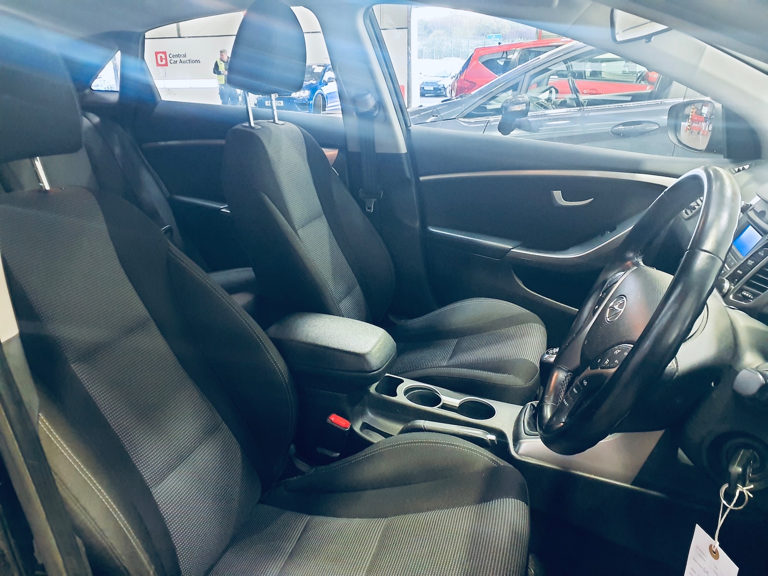 Used Hyundai i30 2014 for sale - 76563151: Photo 10