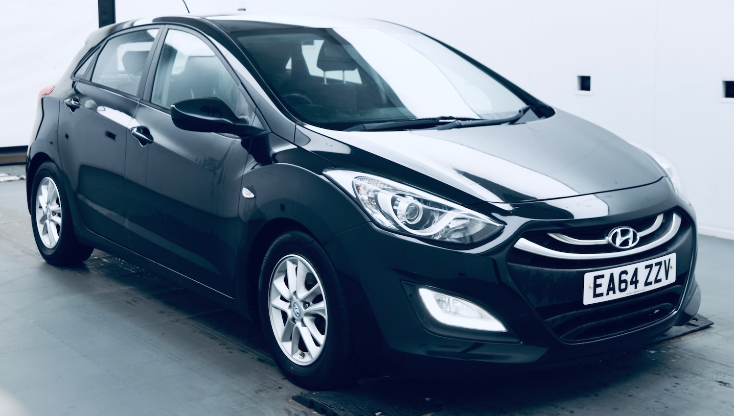 Used Hyundai i30 2014 for sale - 76563151: Photo 2