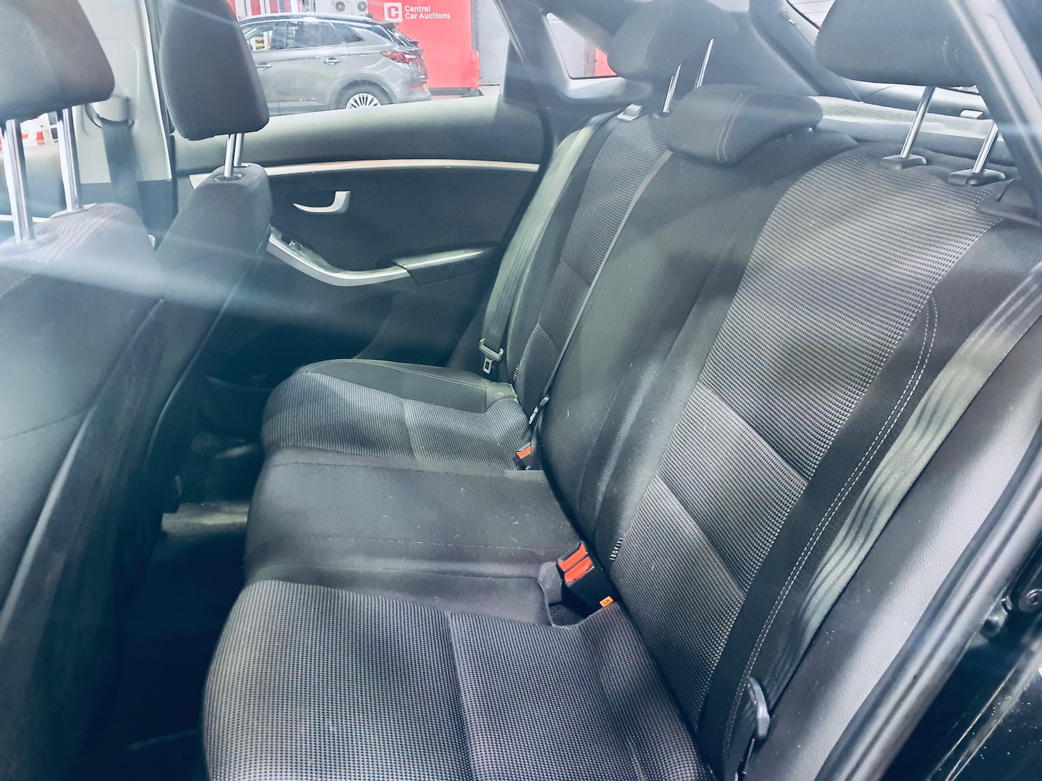 Used Hyundai i30 2014 for sale - 76563151: Photo 8