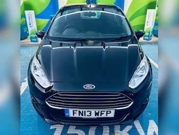Used Ford Fiesta 2013 for sale - 79017869: Photo