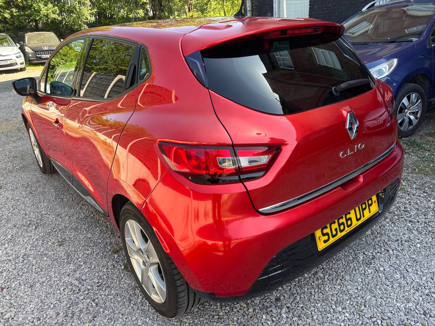 Used Renault Clio 2016 for sale - 76563150: Photo 12