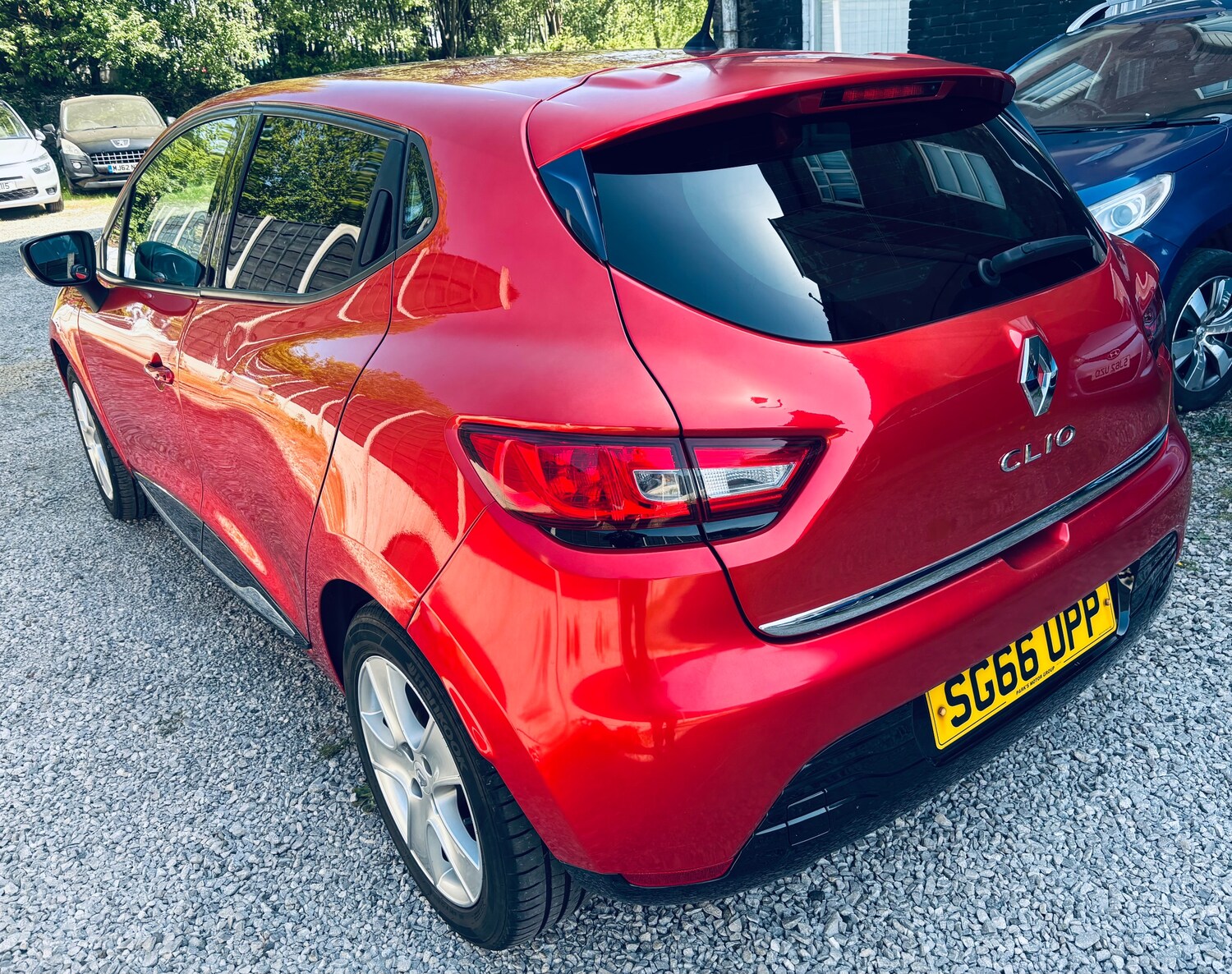 Used Renault Clio 2016 for sale - 76563150: Photo 30