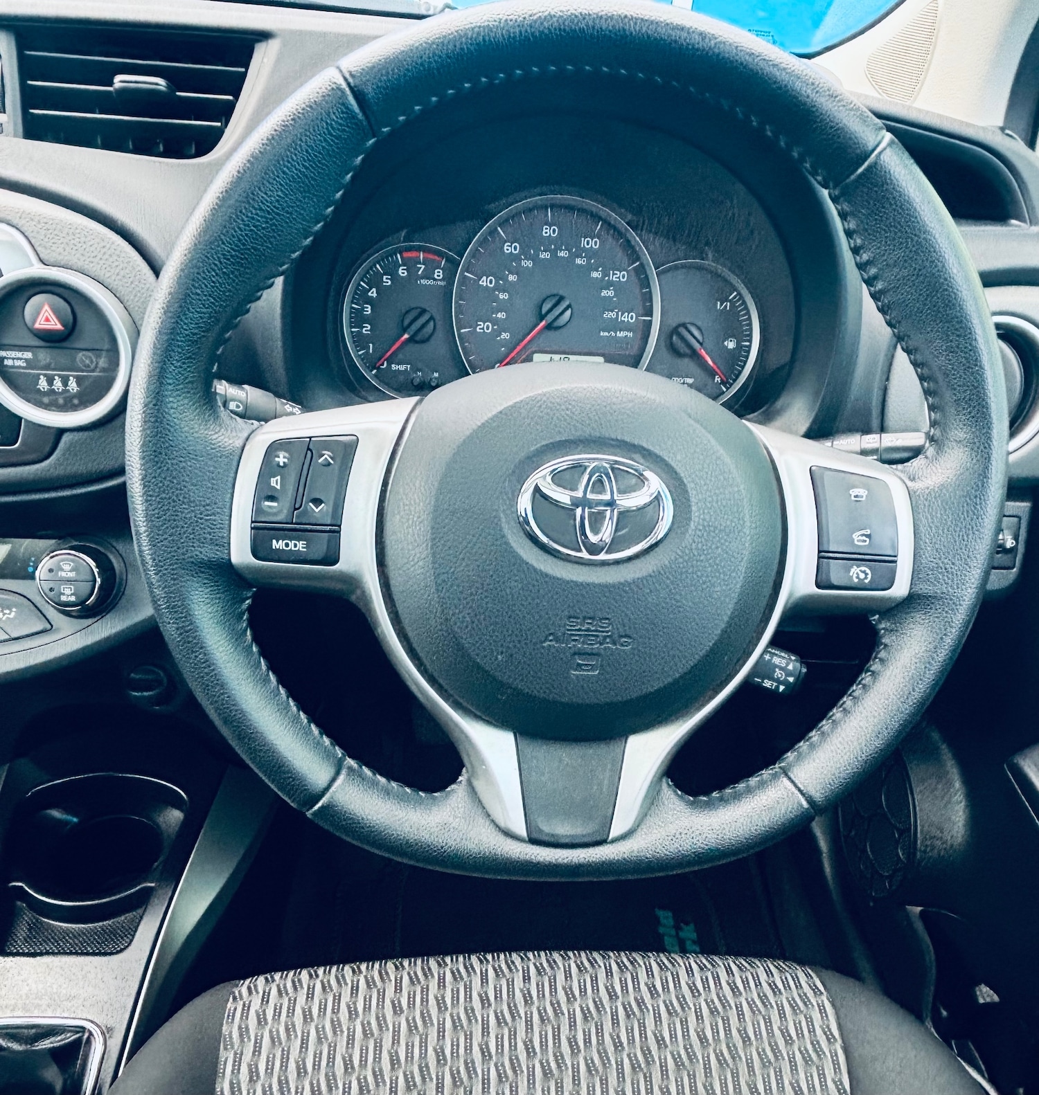 Used Toyota Yaris 2014 for sale - 78028789: Photo 19