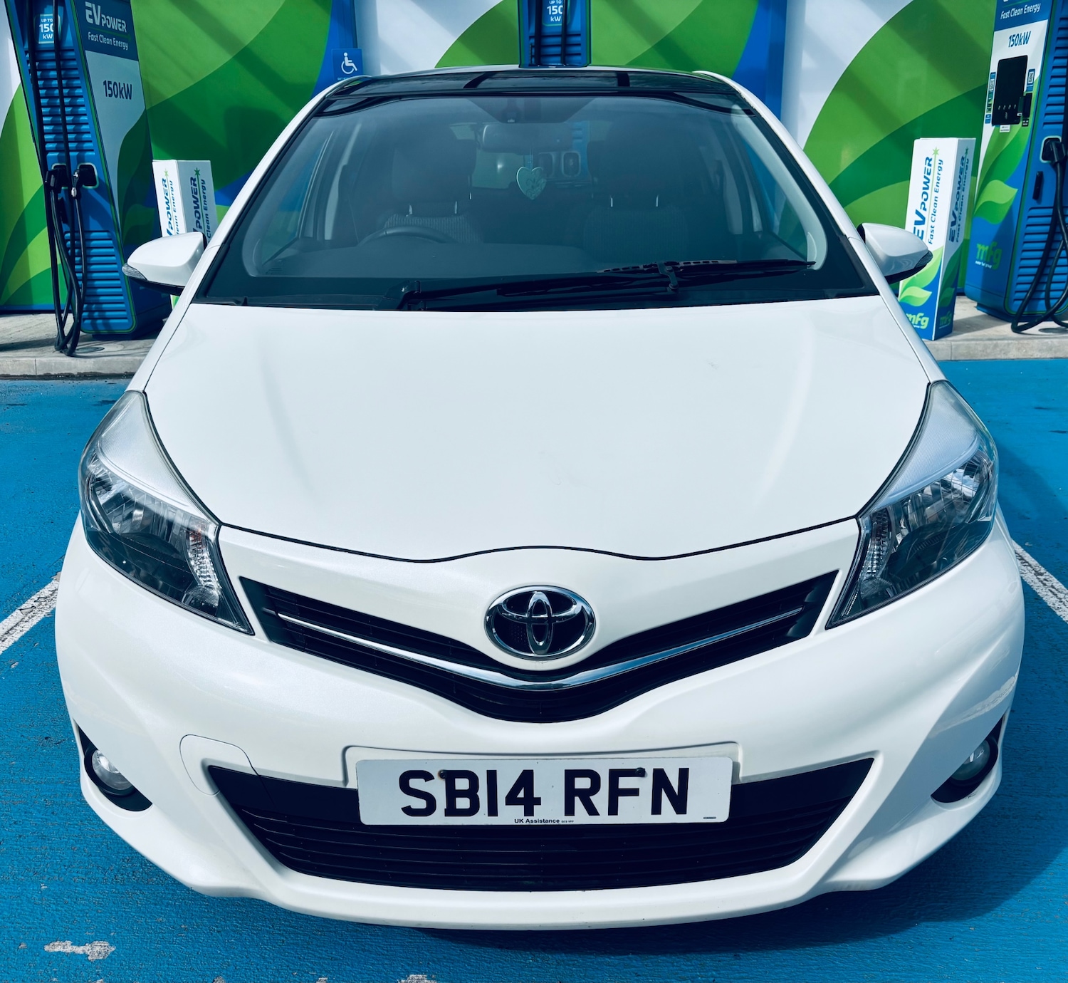Used Toyota Yaris 2014 for sale - 78028789: Photo 2