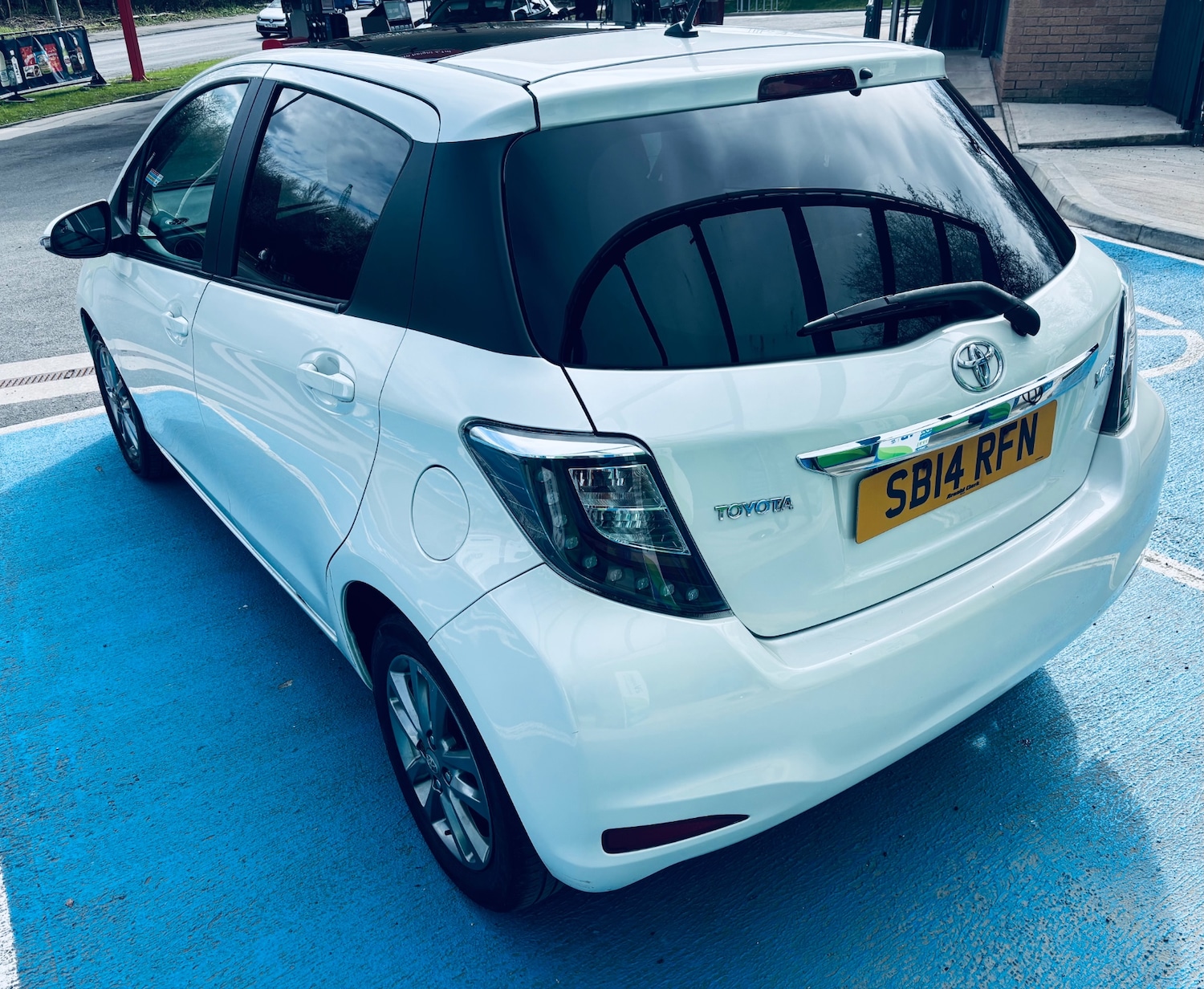 Used Toyota Yaris 2014 for sale - 78028789: Photo 5