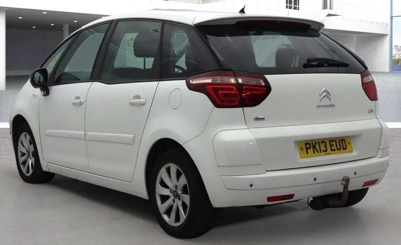 Used Citroen C4 Picasso 2013 for sale - 76804310: Photo 2