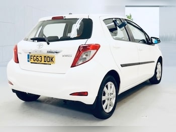 Used Toyota Yaris 2013 for sale - 79250646: Photo