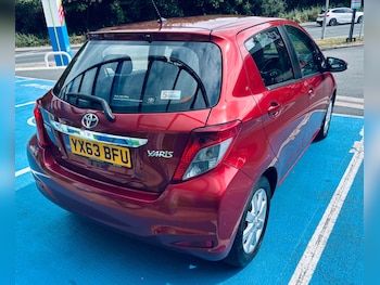 Used Toyota Yaris 2013 for sale - 79532120: Photo