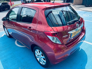 Used Toyota Yaris 2013 for sale - 79532120: Photo