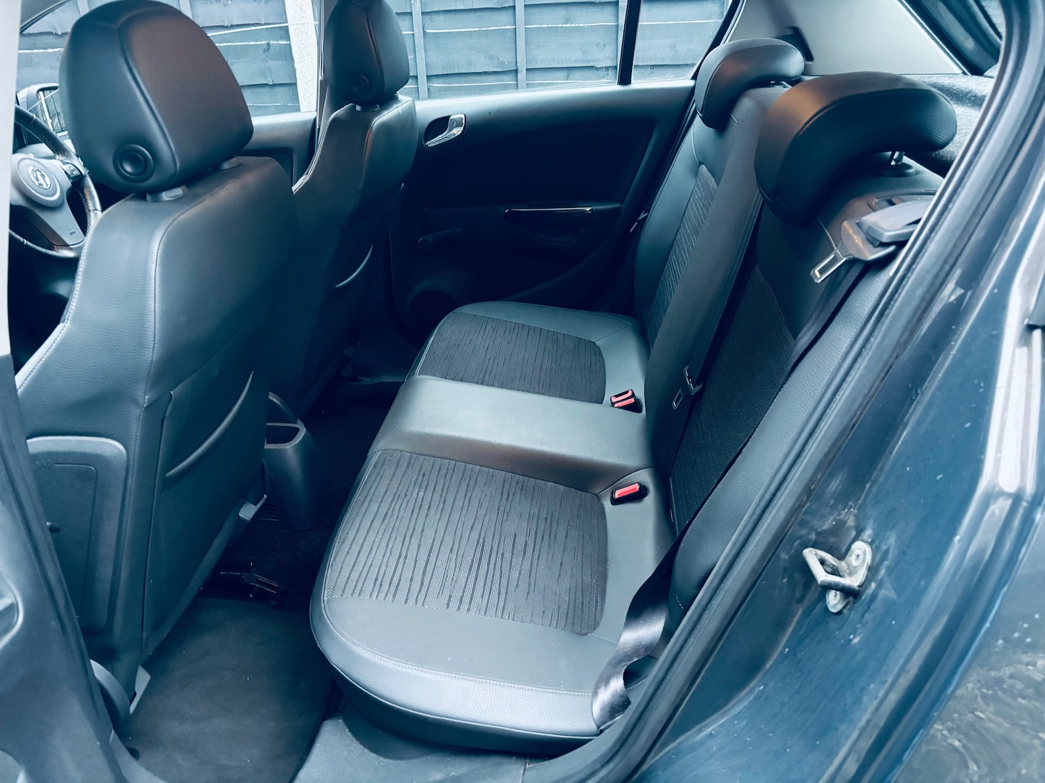 Used Vauxhall Corsa 2014 for sale - 77292884: Photo 8