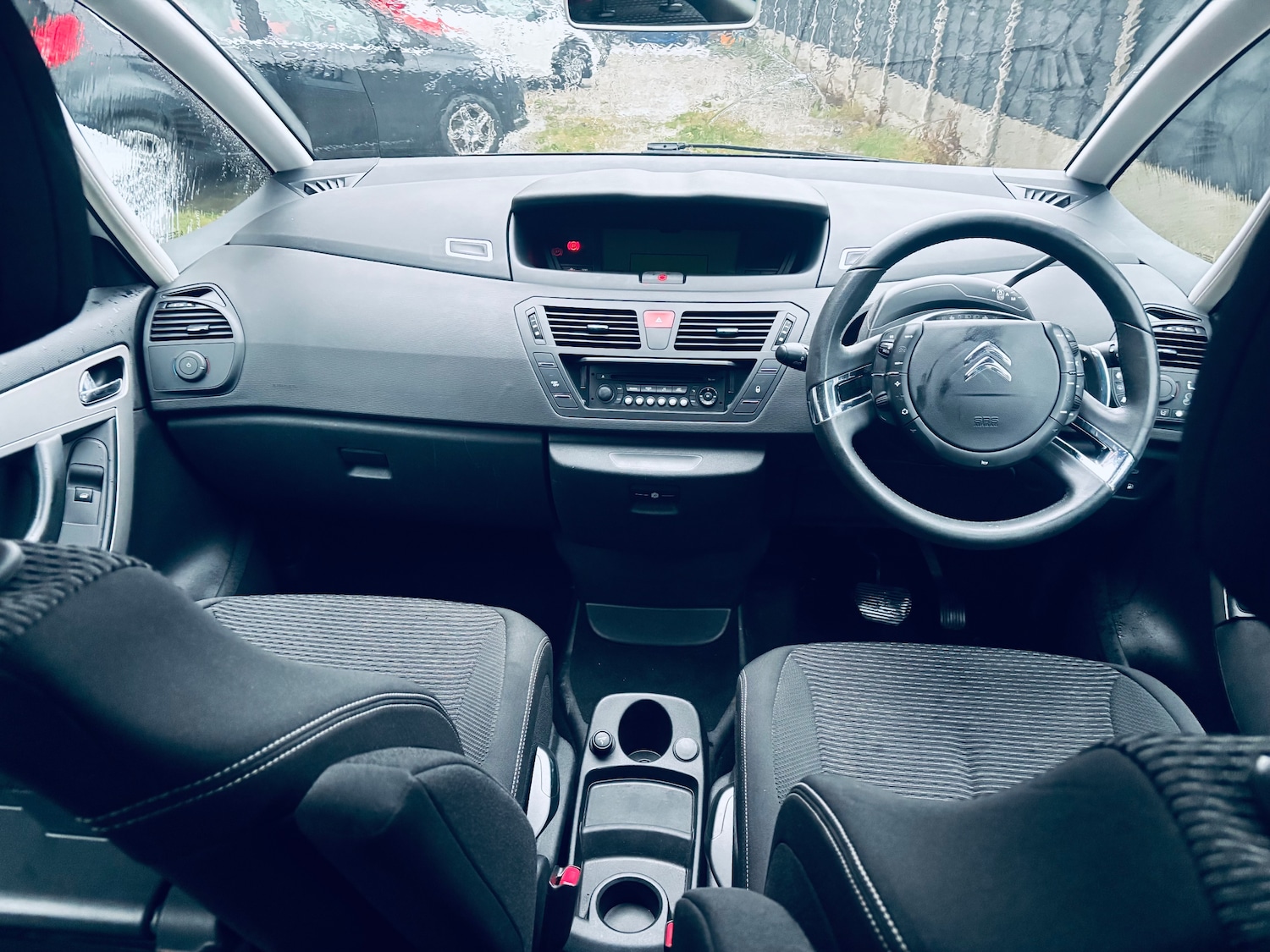 Used Citroen C4 Picasso 2013 for sale - 77292874: Photo 12