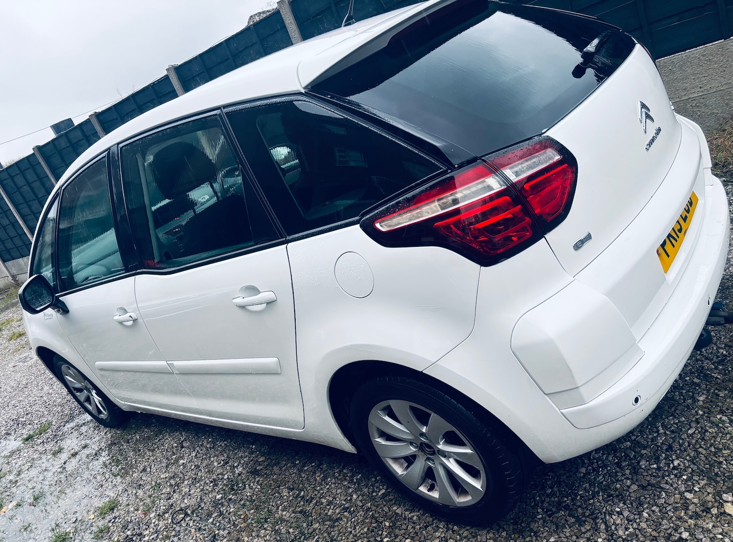 Used Citroen C4 Picasso 2013 for sale - 77292874: Photo 20