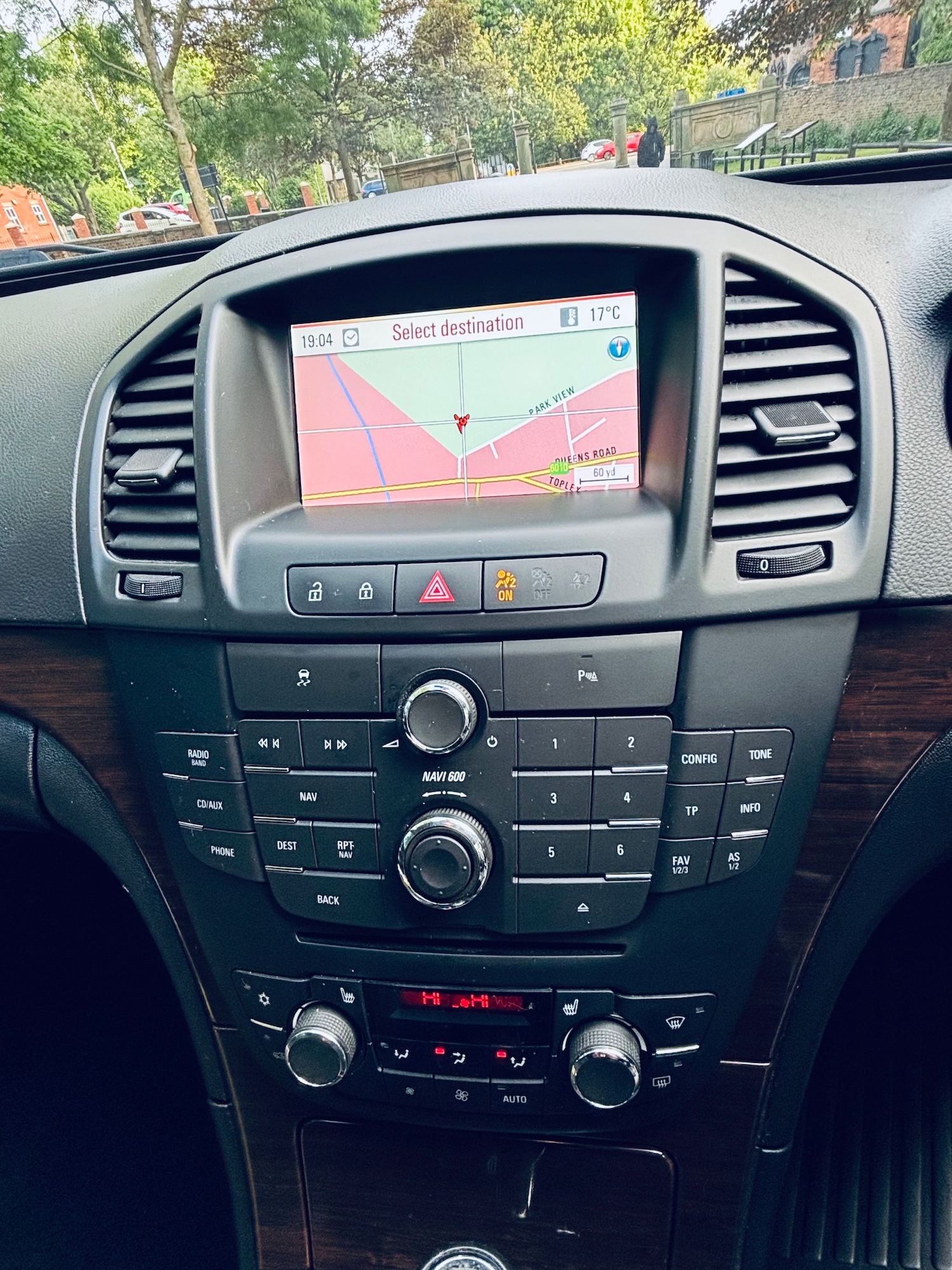 Used Vauxhall Insignia 2012 for sale - 77292877: Photo 25