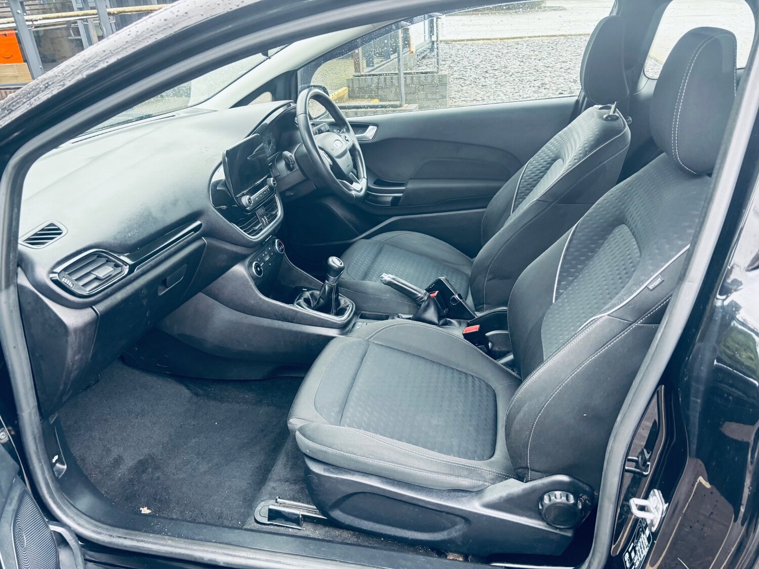 Used Ford Fiesta 2017 for sale - 77630121: Photo 26