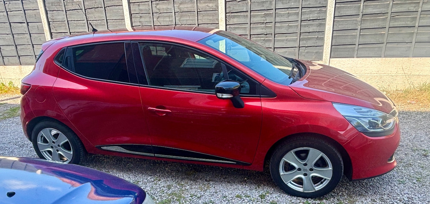 Used Renault Clio 2016 for sale - 77292876: Photo 15