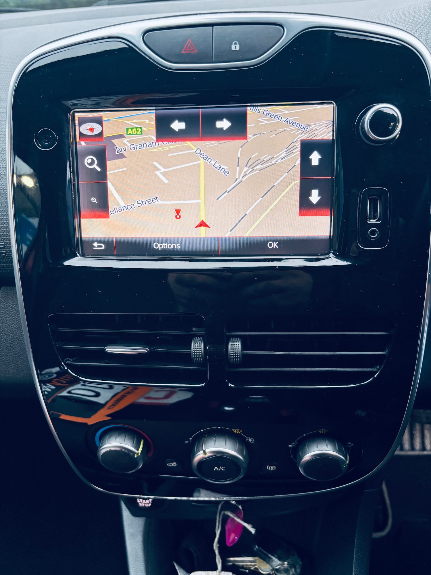 Used Renault Clio 2016 for sale - 77292876: Photo 56