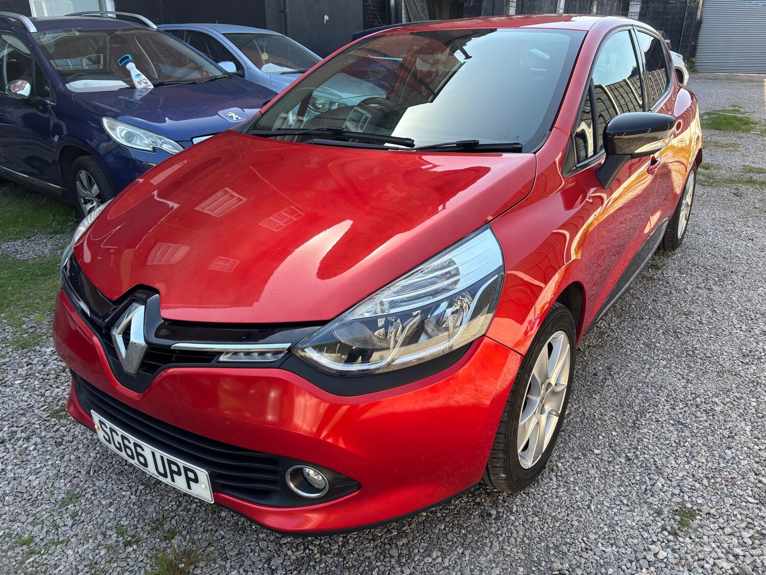Used Renault Clio 2016 for sale - 77292876: Photo 6