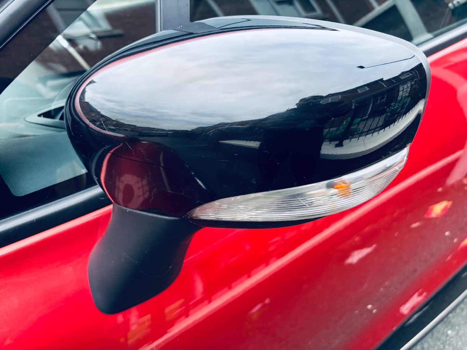 Used Renault Clio 2016 for sale - 77292876: Photo 64