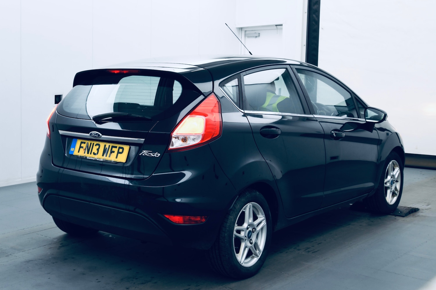 Used Ford Fiesta 2013 for sale - 77292872: Photo 11