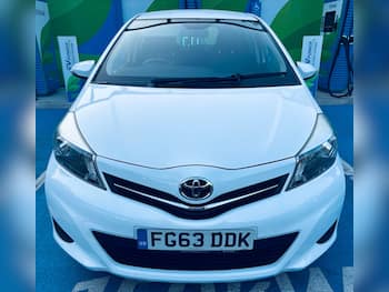 Used Toyota Yaris 2013 for sale - 79785820: Photo