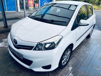 Used Toyota Yaris 2013 for sale - 79785820: Photo