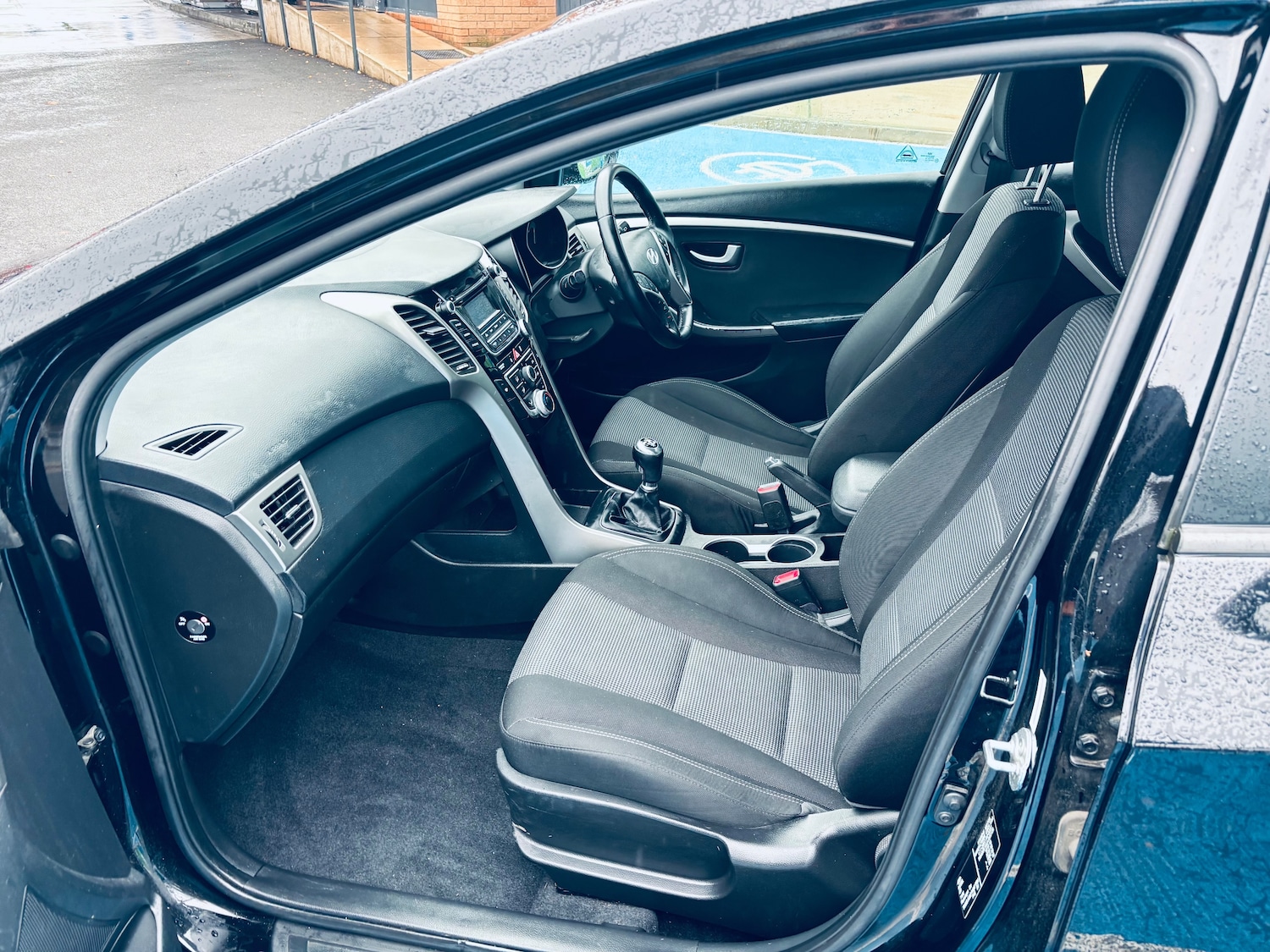 Used Hyundai i30 2014 for sale - 77292881: Photo 28