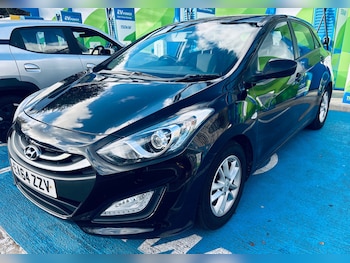 Used Hyundai i30 2014 for sale - 77292881: Photo